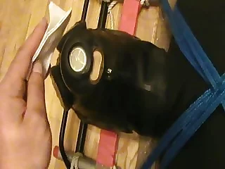 Restrained rubberslave gets an electro - II