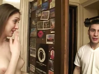 Seductive cutie shows up in arousing xxx scene